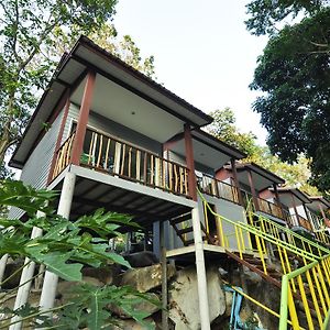 Deluxe Bungalow